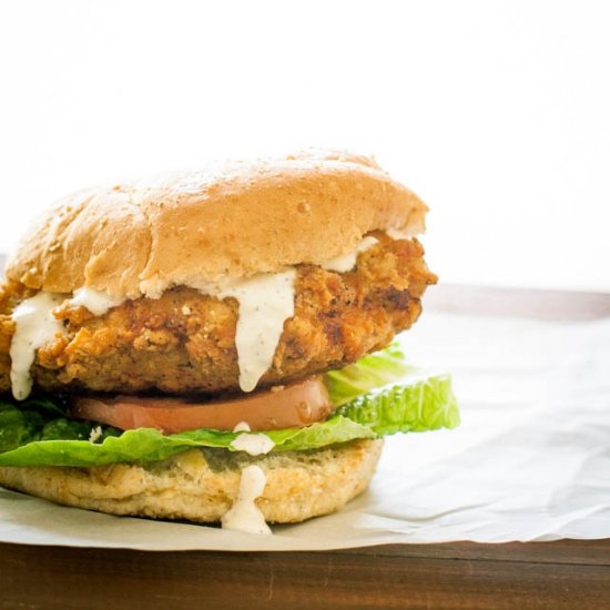 Crispy chicken burger