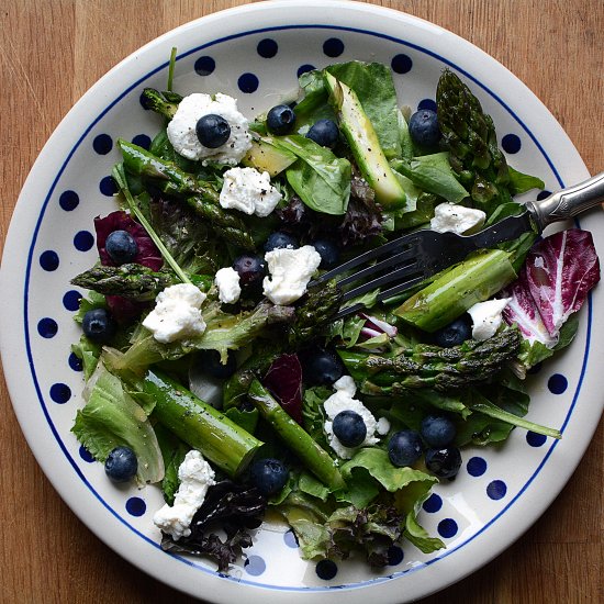 Asparagus salad