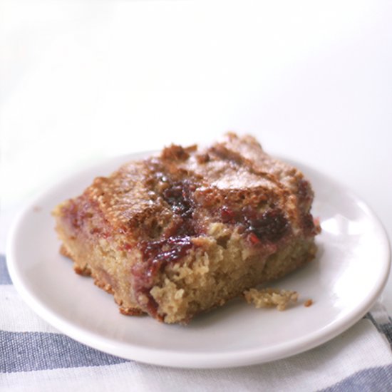 Raspberry Almond Yoghurt Blondies