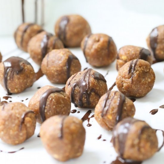 3 ingredient almond butter bites