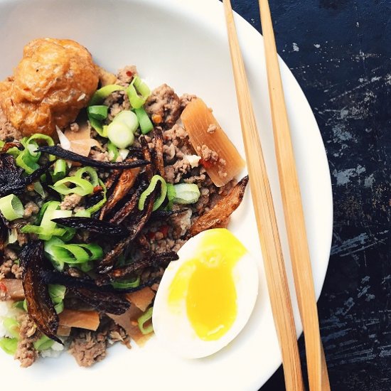 Taiwan Meat Sauce w Crispy Shallots