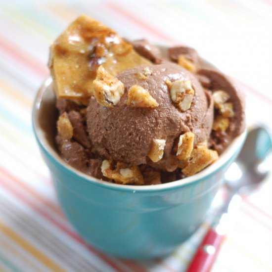 Chocolate Gelato and Cashew Brittle