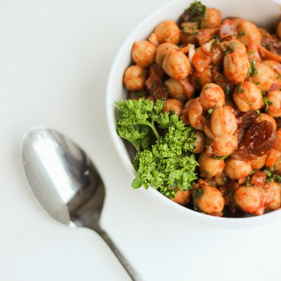 Turkish Garbanzo Salad