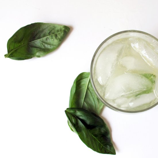 Sparkling Basil Lemonade