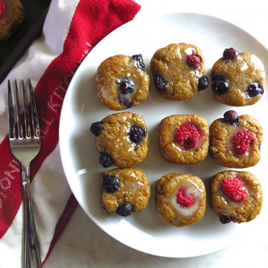 Rye Buttermilk Berry Cakes