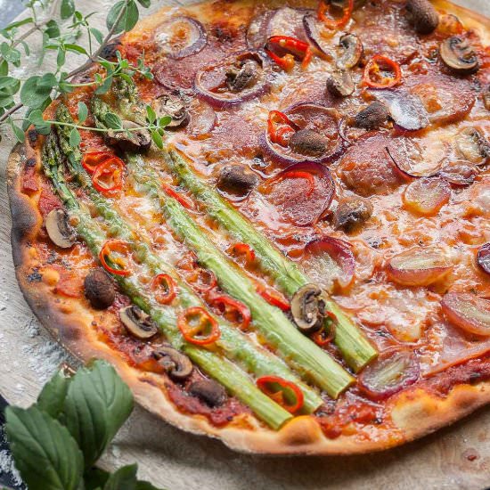 Pizza with Asparagus, Ham, Grapes