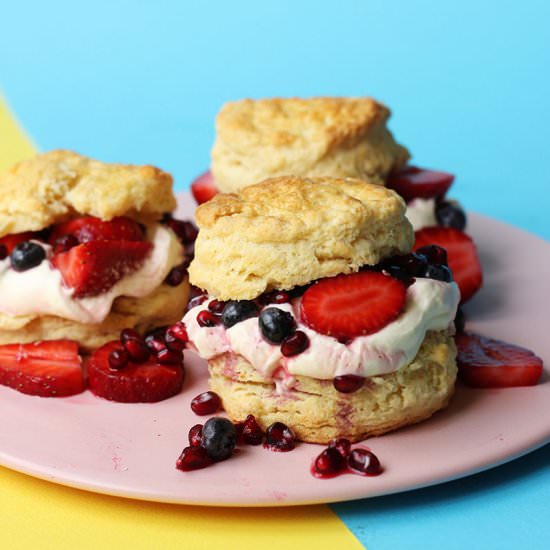 Berry Shortcakes with Yoghurt