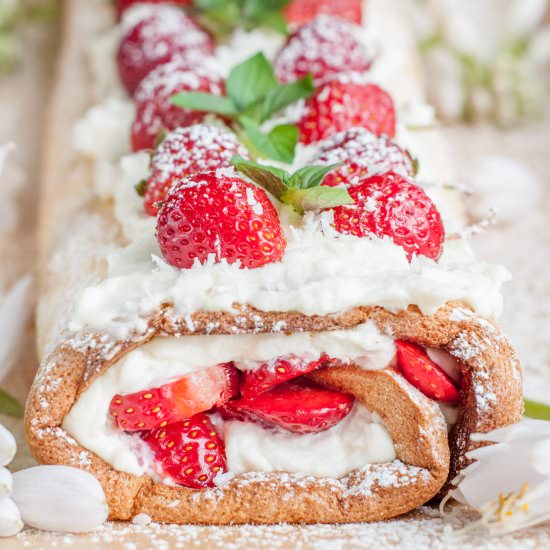 Strawberry Meringue Roulade