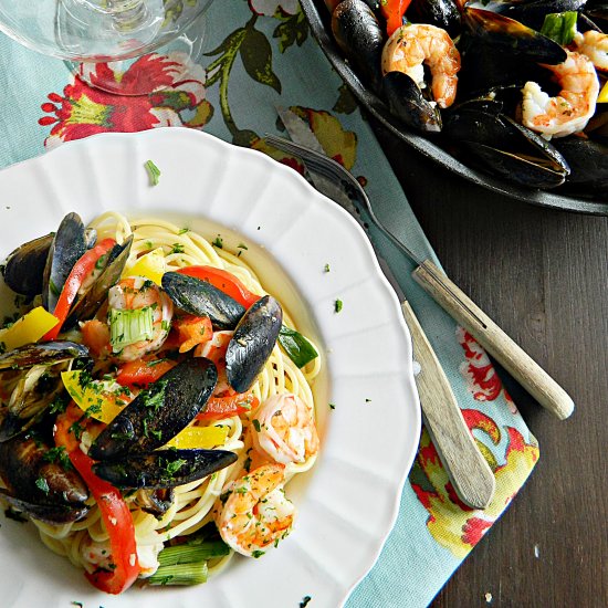 Spaghetti with Mussels & Shrimps