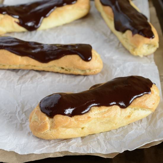 Cappuccino Eclairs