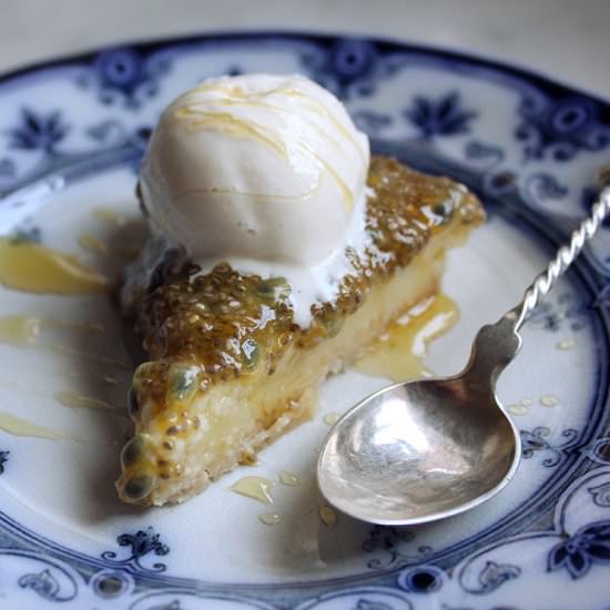 Lemon & Granadilla Tart