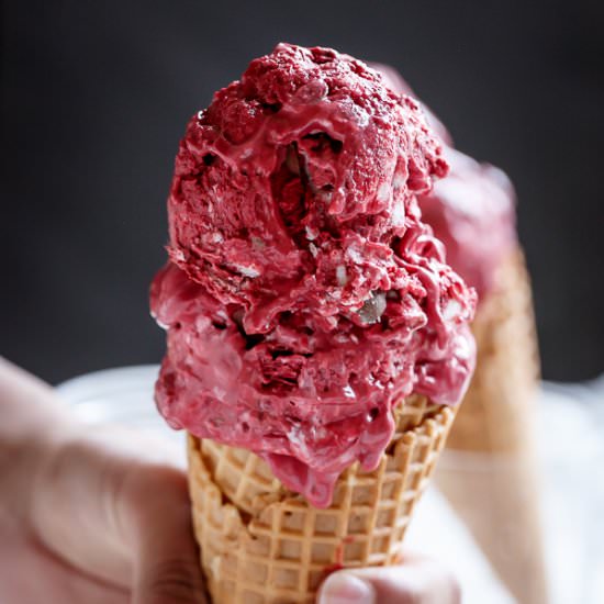 Red Velvet Cookie Dough Fro-Yo!