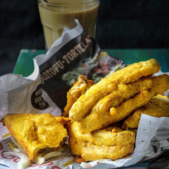 Potato Stuffed Bread Pakora