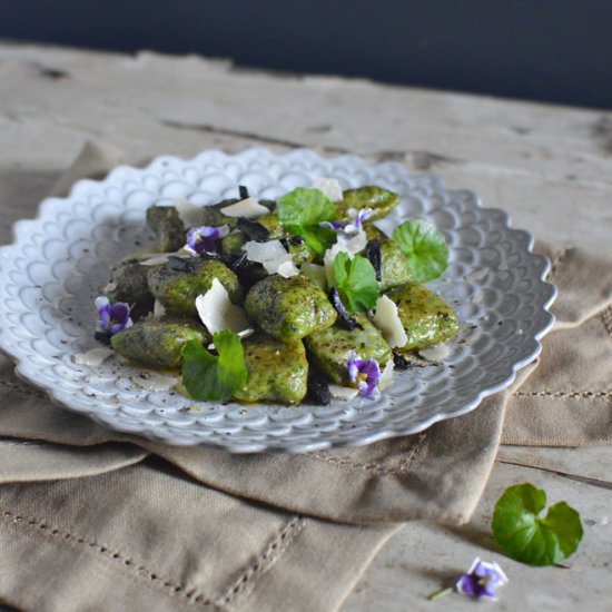 Warrigal Greens Gnocchi with Garlic