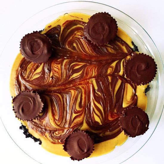 Vegan Peanut Butter Cup Oreo Pie