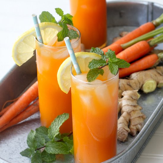 Ginger Mint Carrot Cooler