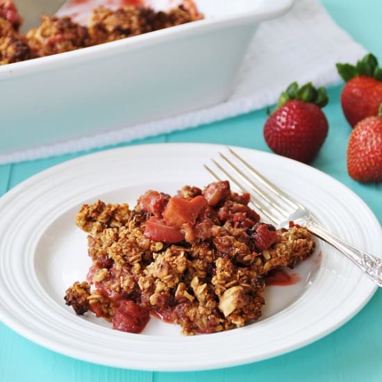 Vegan Strawberry Rhubarb Crumble