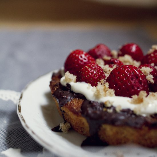 Semolina Strawberry Cake