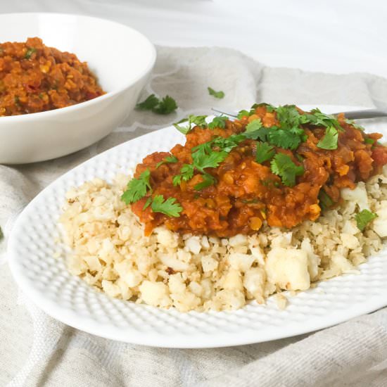 Red lentil curry with cauliflower