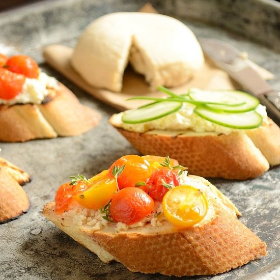 Ricotta Crostini