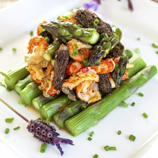 Crayfish with Asparagus and Morels