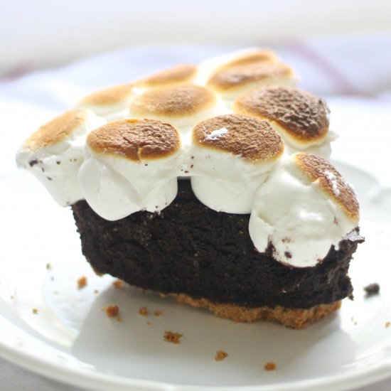 Skillet S’mores Brownie Pie