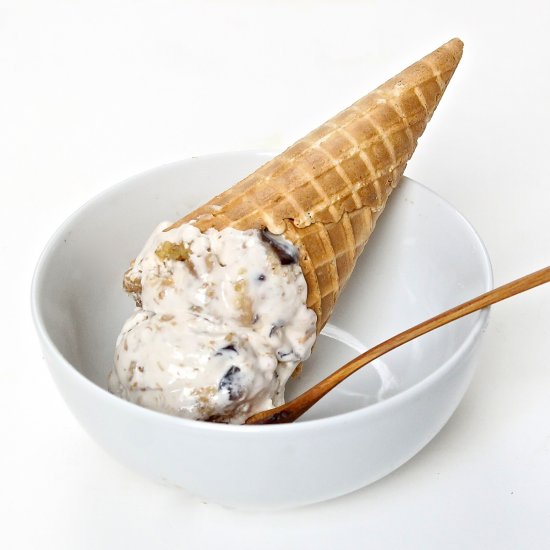 Ricotta Gelato w/ Figs & Walnuts