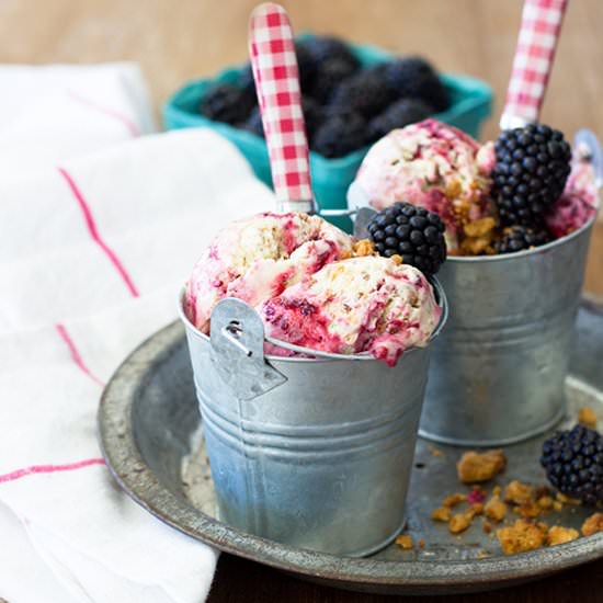 Blackberry Cheesecake Ice Cream