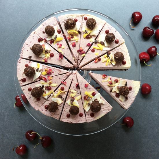 Raw Paleo Black Forest Cheescake