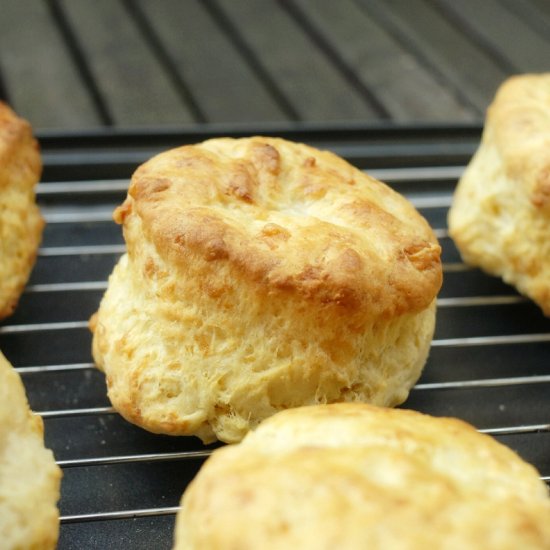 Classic Cheese Scones