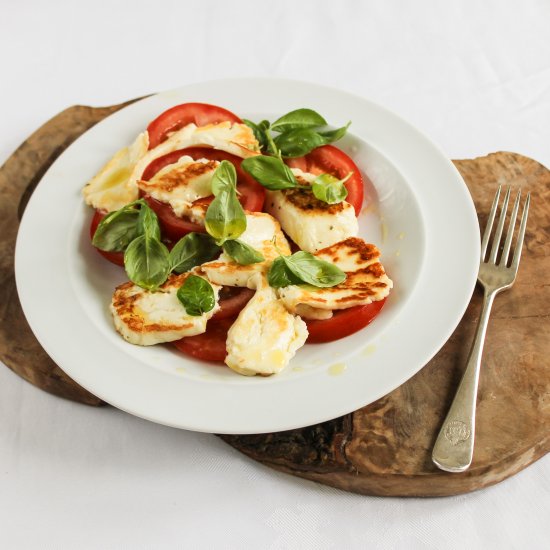 Halloumi and Tomato Salad