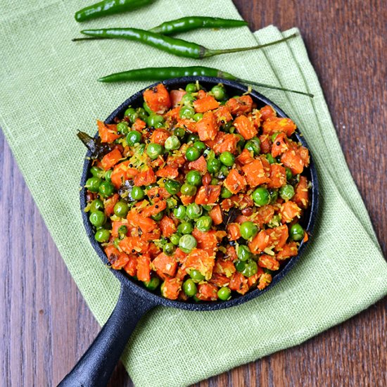 Peas & Carrot Curry