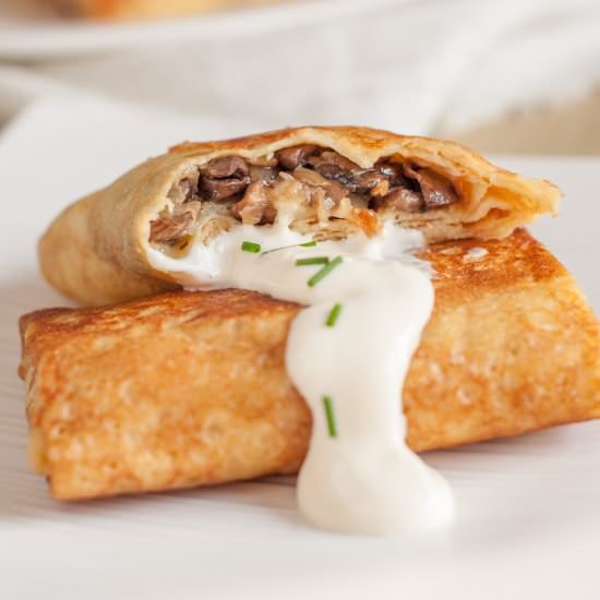 Crêpes with Mushrooms and Cheese