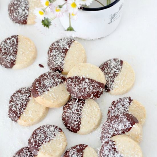 Chocolate dipped biscotti