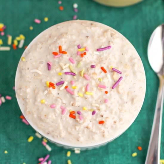 Healthy Cake Batter Overnight Oats