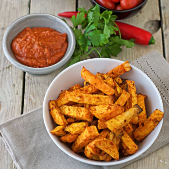 Harissa Fries with BBQ Sauce