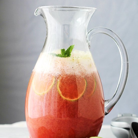 Strawberry-Mint Sparkling Limeade