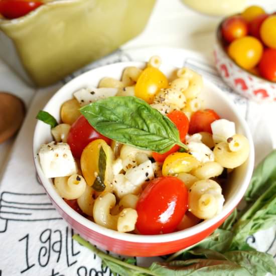 Caprese Pasta Salad