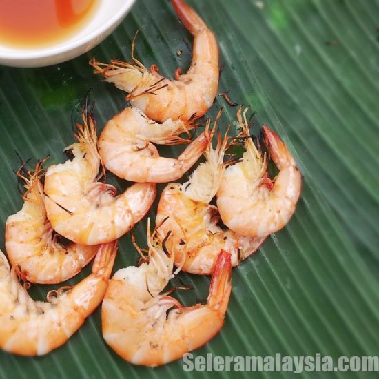 Grilled Garlic Butter Prawns