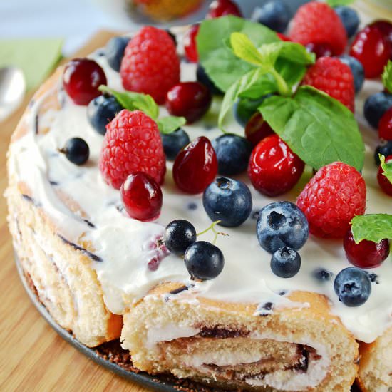 No Bake Berry Cheesecake