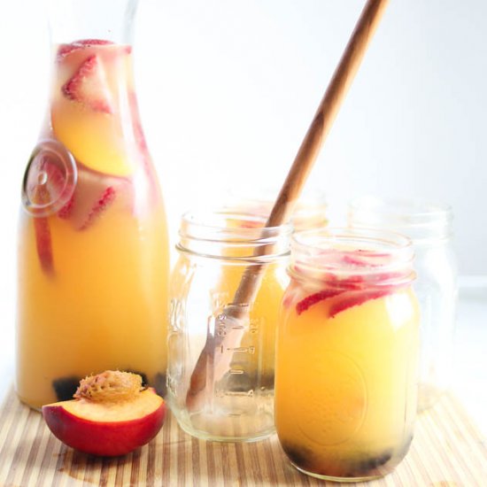 Sparkling Peach Strawberry Sangria