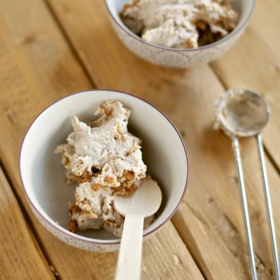 Peanutbutter Cookie Dough Ice Cream