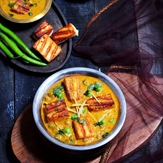 Matar Paneer