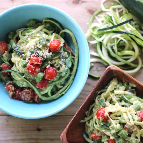 Creamy Avocado Zucchini Pasta