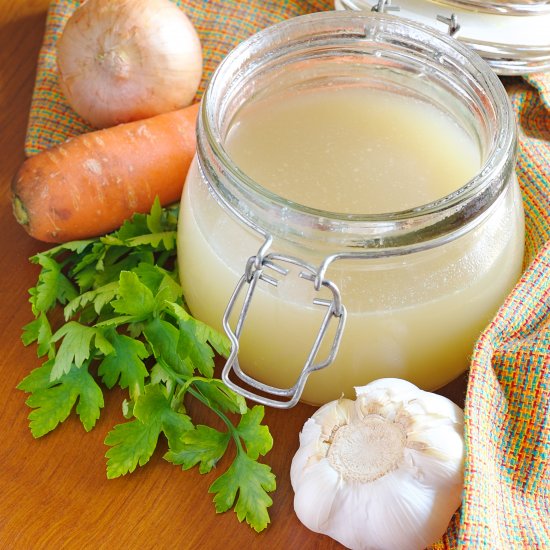 How to Make a Basic Chicken Stock