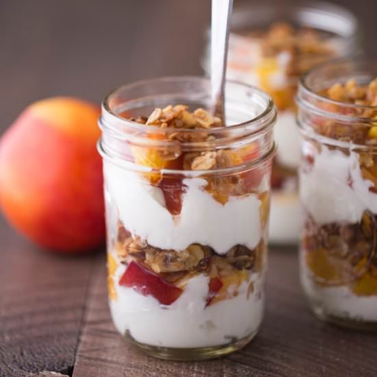 Nectarine Greek Yogurt Parfaits