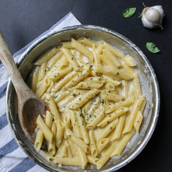 Garlic & Herb Cream Sauce