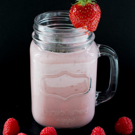 Berries, Porridge & Chia Smoothie