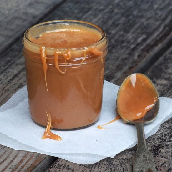 Vegan Caramel Sauce