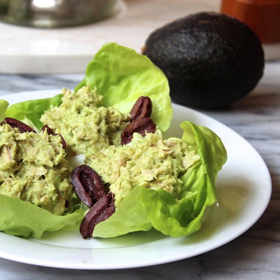 Avocado and Tuna Lettuce Wraps